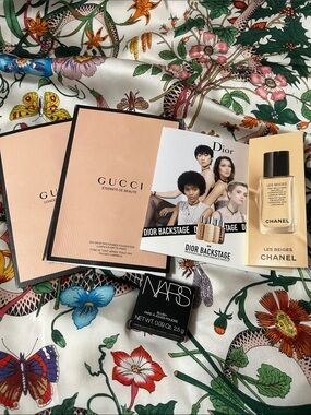 High end makeup lot (Free with purchase)